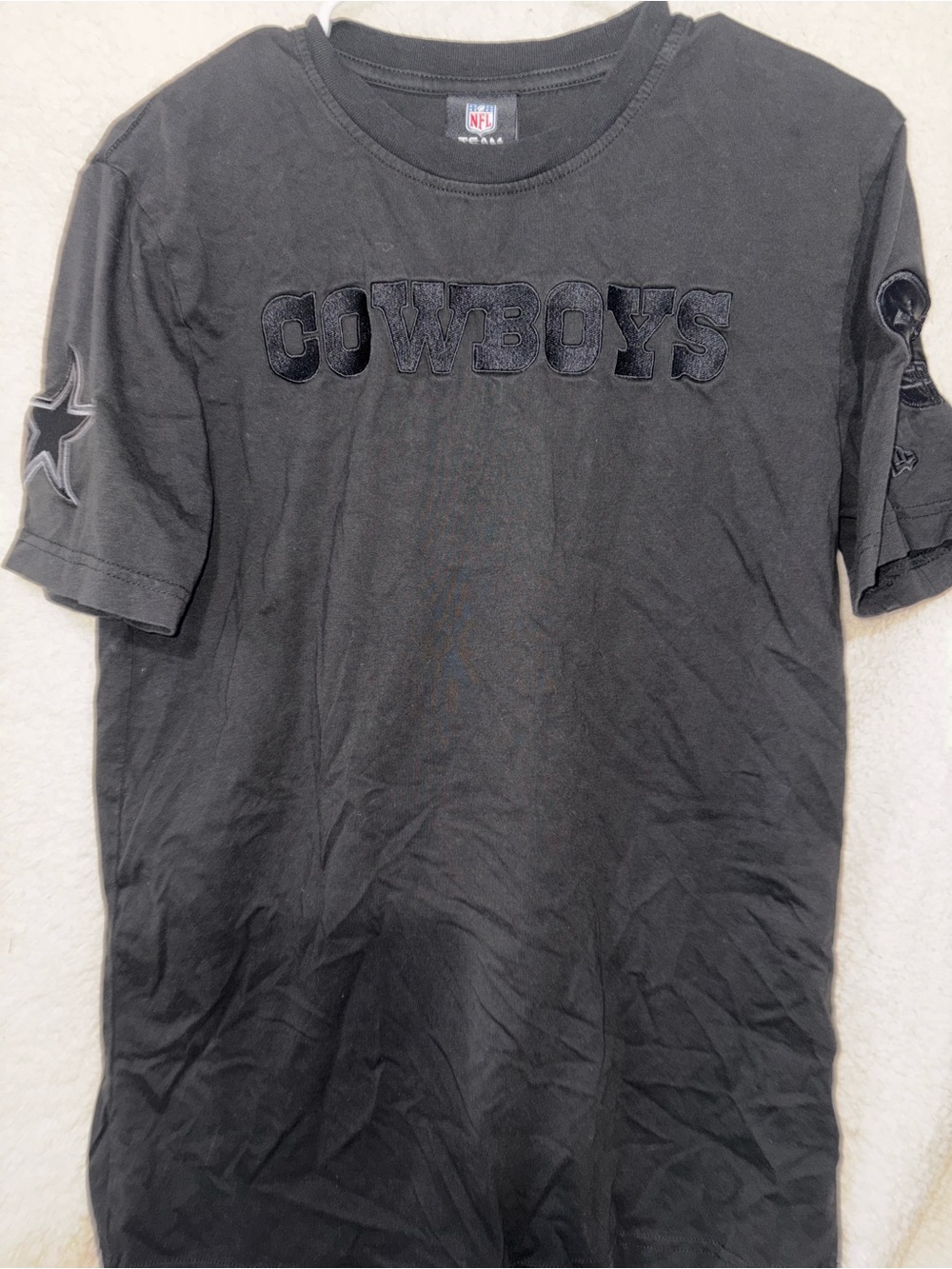 NFL Cowboys Black Short Sleeve Team Tee with Sleeve Star Logos
